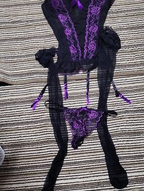 #0249 Vintage  Intimate Basics Sz Lrg